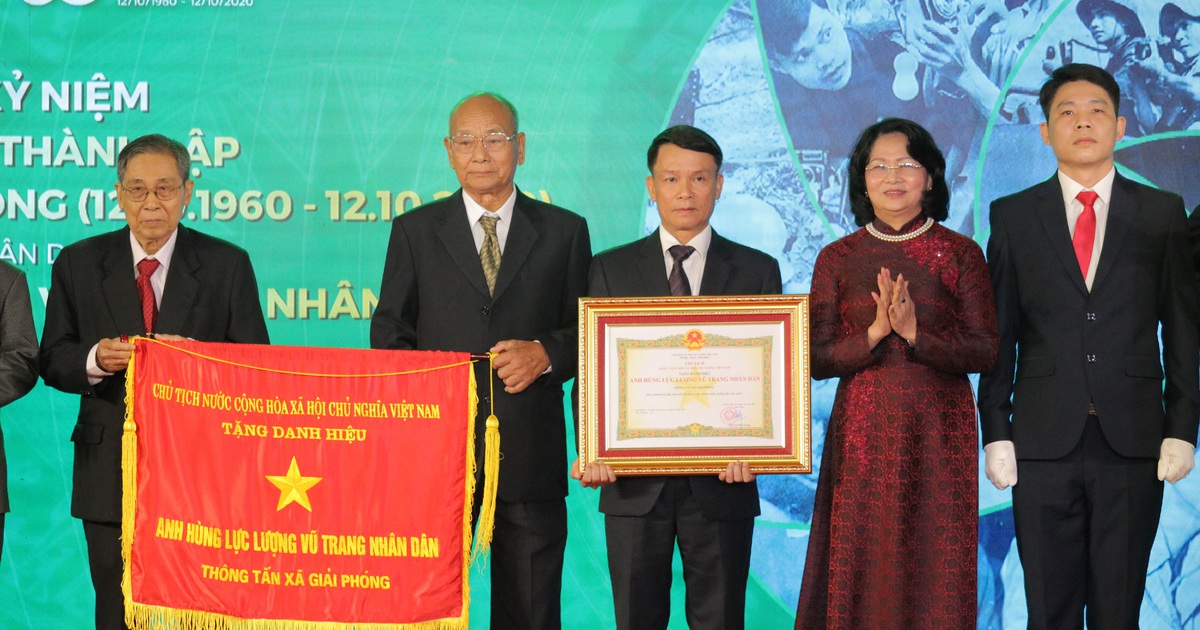 Thông tấn xã Giải phóng nhận danh hiệu Anh hùng Lực lượng vũ trang nhân dân