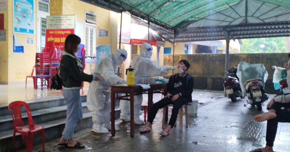 Tình hình Covid-19 tại Thừa Thiên - Huế ngày 14.11: Ca nhiễm cộng đồng tiếp tục tăng cao