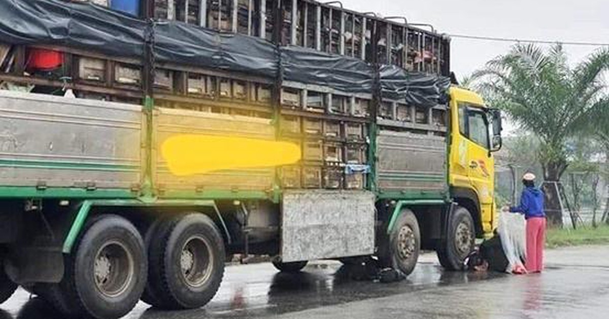 Thừa Thiên - Huế: Xử lý tai nạn có tài xế F0, 10 cán bộ công an được cách ly