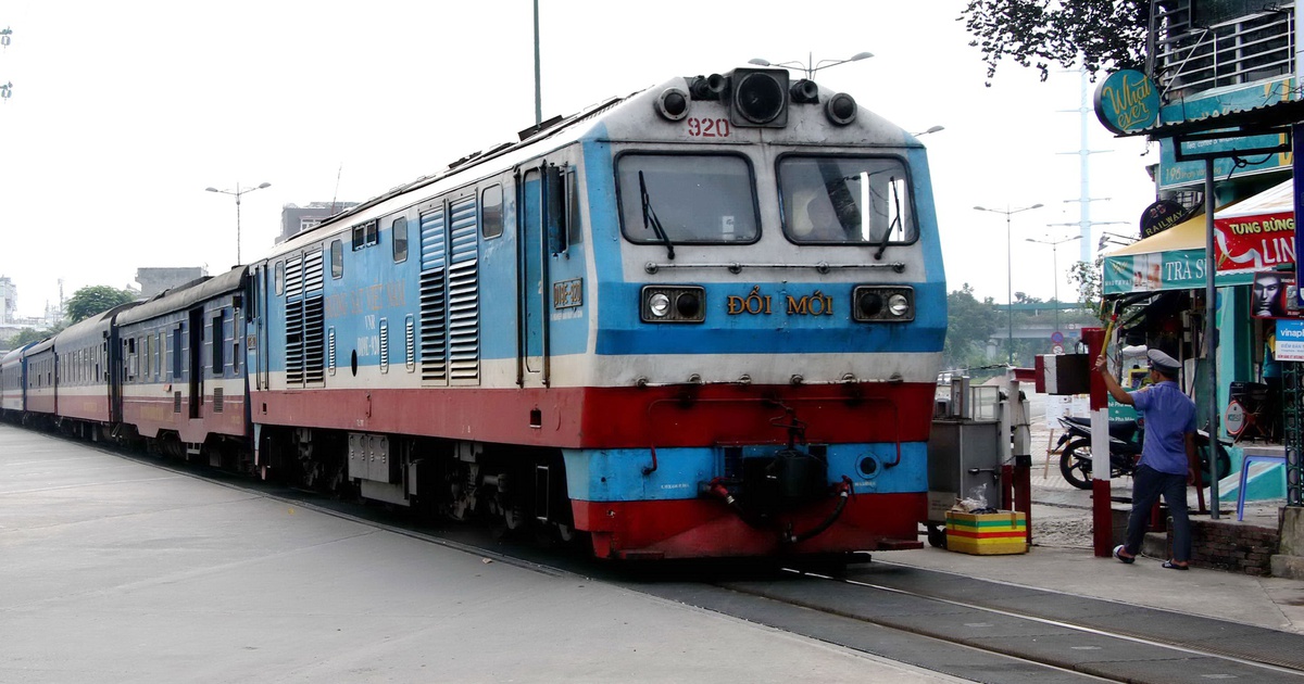 Vé tàu cao điểm Tết Dương lịch và Tết Nguyên đán còn hay hết ?