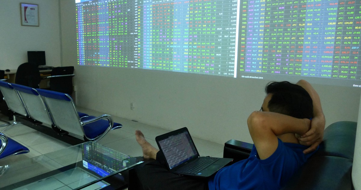 Thêm một vụ khởi tố hình sự vì làm giá cổ phiếu