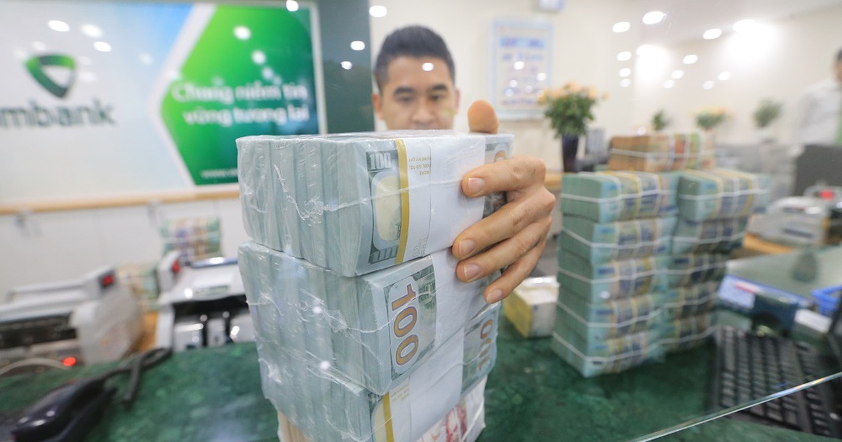Giá USD hôm nay 30.11.2021: Đồng bạc xanh tự do tiếp tục tăng