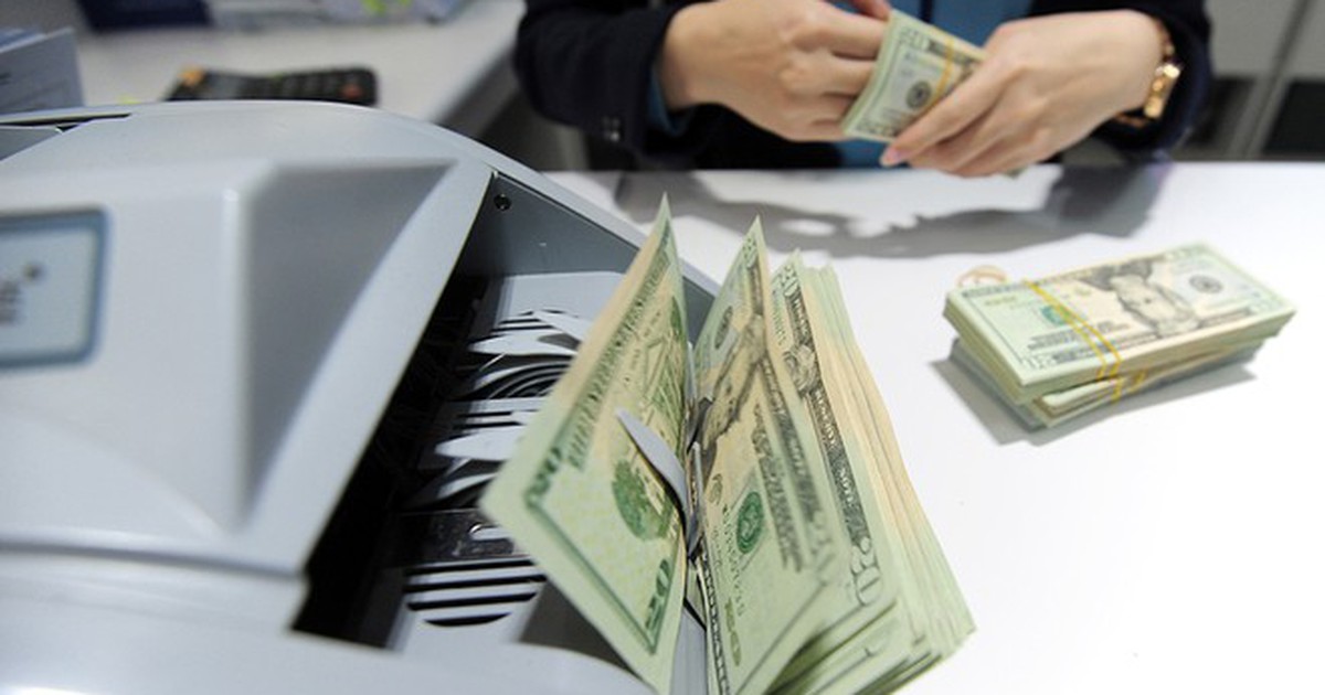 Giá USD hôm nay 7.7.2021: Tăng giảm trái chiều