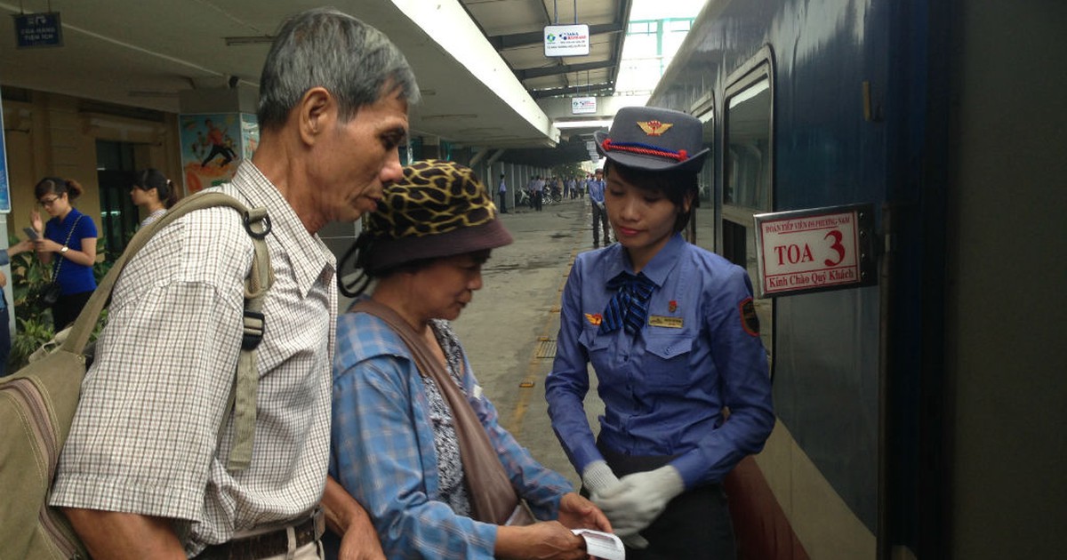 Tàu nhanh Hà Nội - Vinh chỉ còn 5 giờ 30 phút