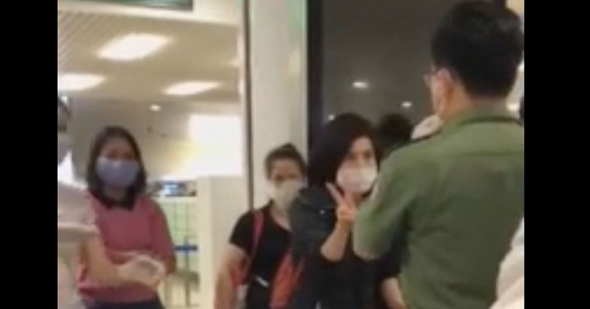 Nhóm hành khách Việt náo loạn Nội Bài vụ cách ly: Đại diện sân bay nói gì?