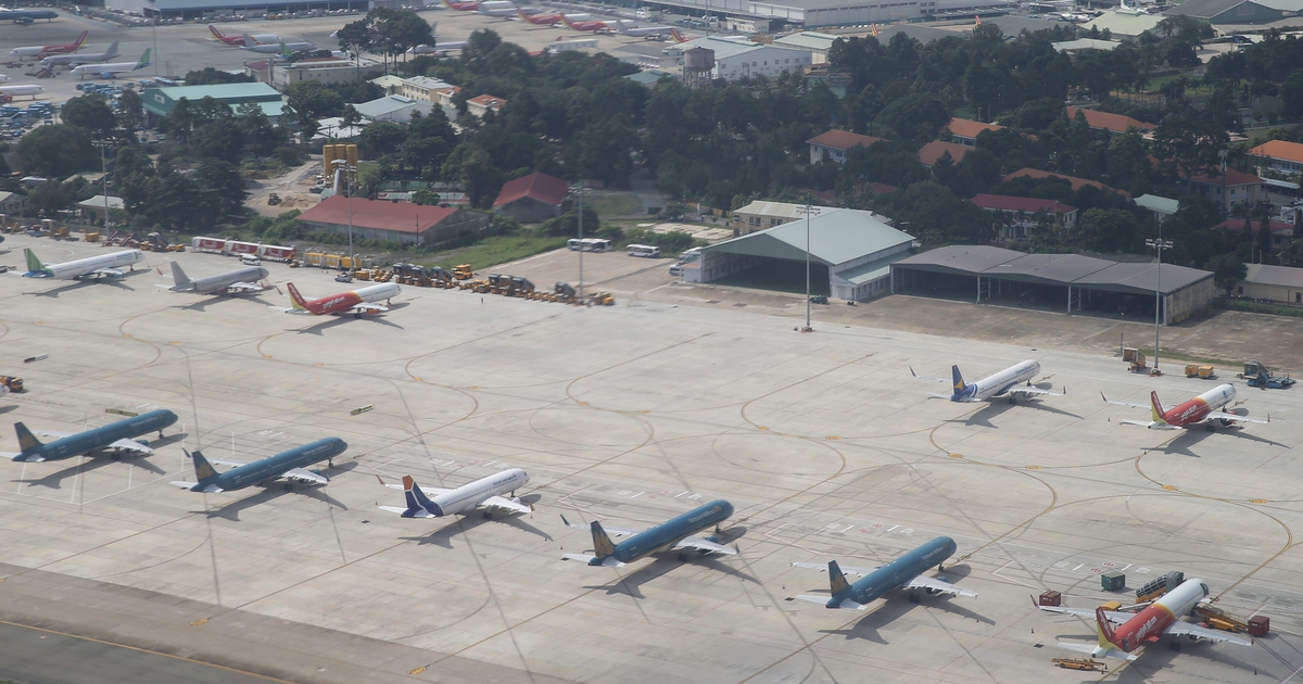 Cục Hàng không lại ‘tuýt còi’ các hãng bay mở bán vé nội địa