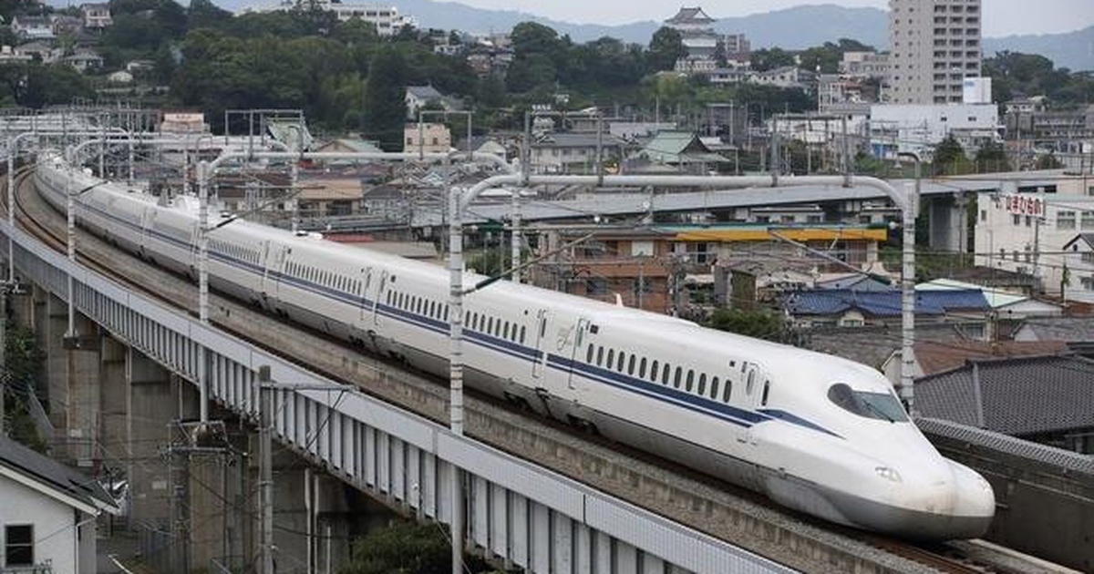 Bộ KH-ĐT chọn đường sắt cao tốc Bắc - Nam tốc độ 180 - 225 km/giờ