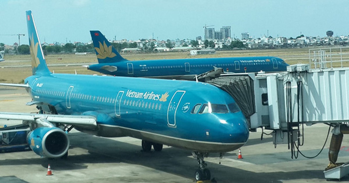 Vietnam Airlines tái đề xuất áp giá sàn vé máy bay