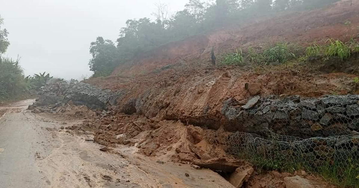 Thanh Hóa: Mưa lớn gây sạt lở nhiều nơi, 21 hộ dân phải di dời khẩn cấp