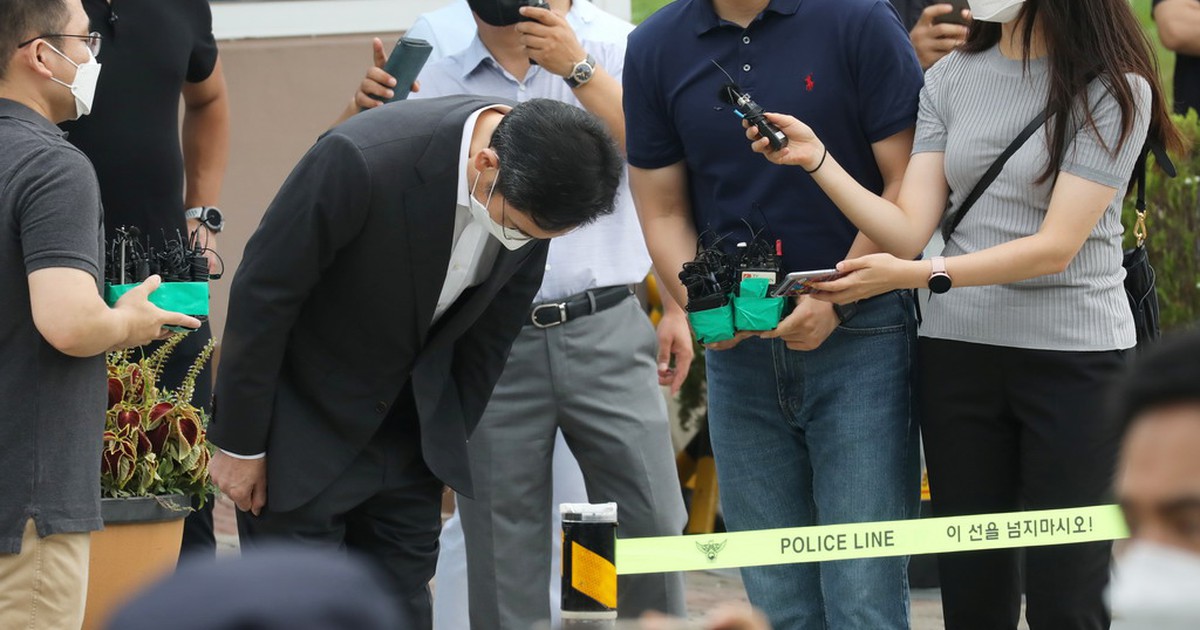 Phó chủ tịch Samsung ra tù trước thời hạn, mở ra hy vọng đầu tư