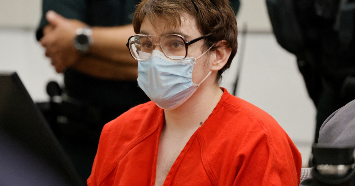 Hung thủ xả súng khiến 17 người thiệt mạng tại Mỹ thoát án tử hình