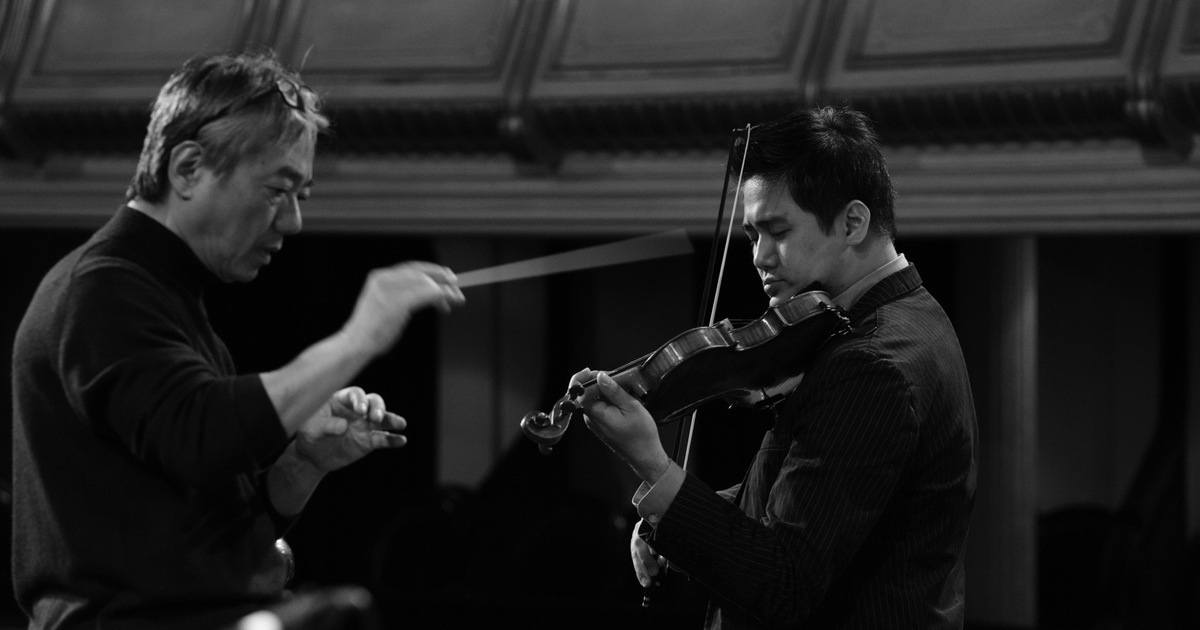 Bùi Công Duy 'tái ngộ' nhạc trưởng Honna Tetsuji trong cuộc gặp âm nhạc và điện ảnh