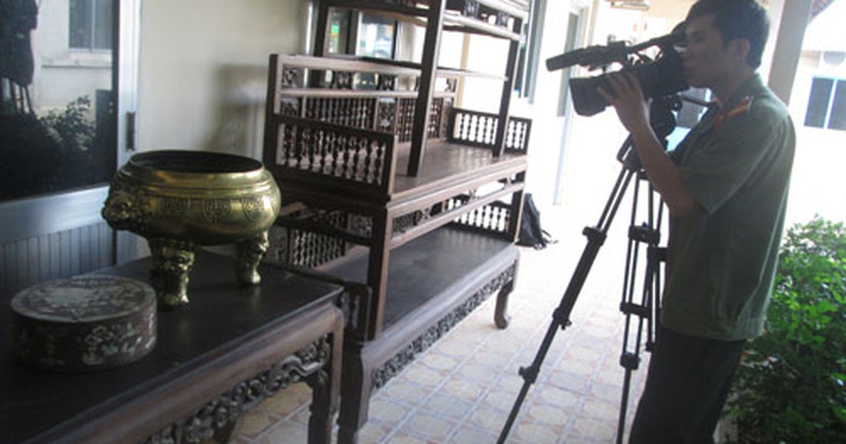 Phá băng chuyên trộm cắp đồ cổ giá trị