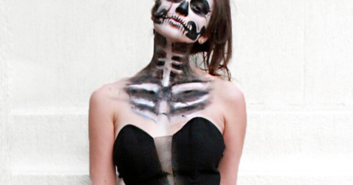 Cố tình 'làm xấu'