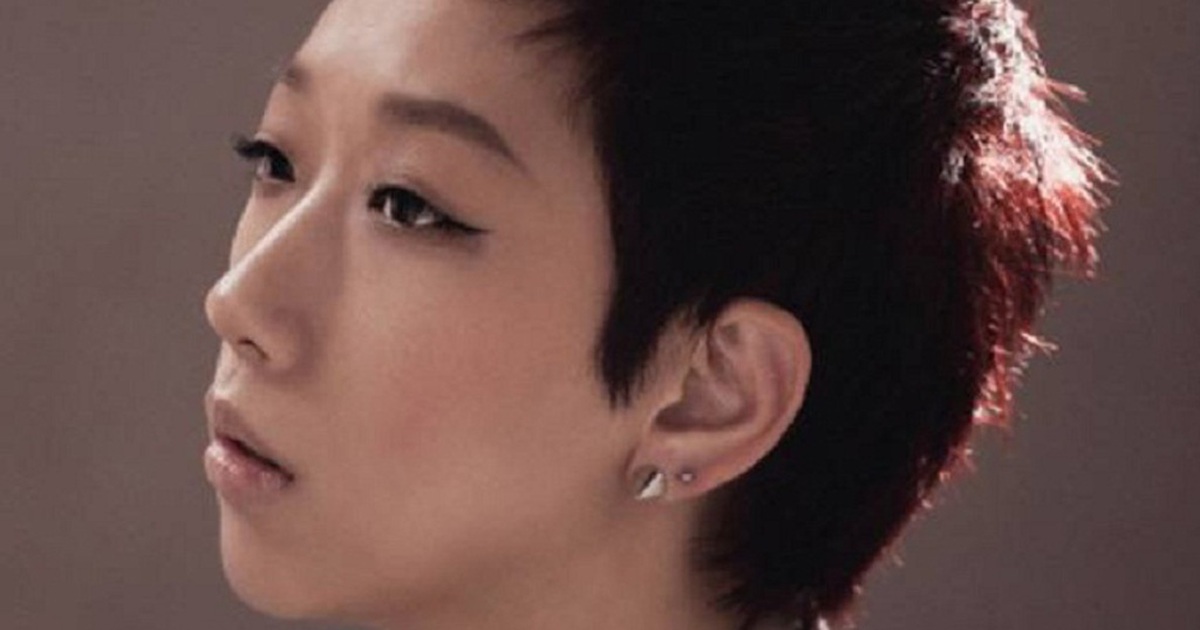 Nữ ca sĩ Hàn Quốc tự tử cùng hai người đàn ông