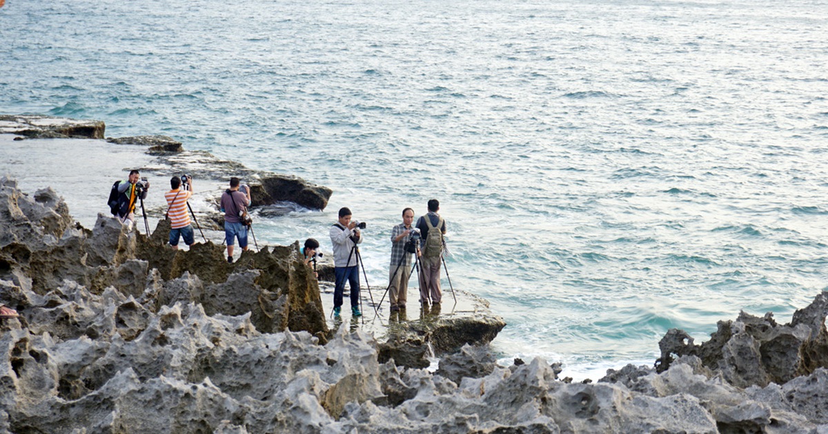 Đổi gió cuối tuần ở vịnh Vĩnh Hy