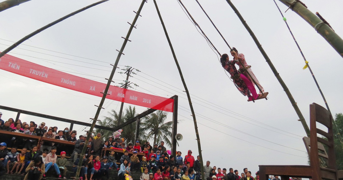 Tưng bừng hội đu tiên Điền Hòa