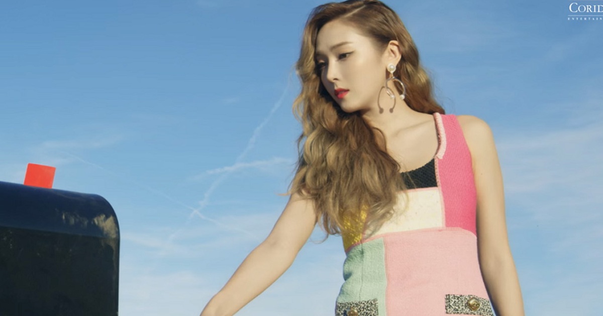 Ca khúc mới của Jessica Jung bị đài KBS ‘cấm cửa’