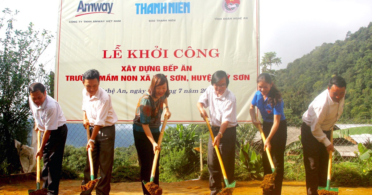 Để bữa cơm của bé không còn nguội lạnh