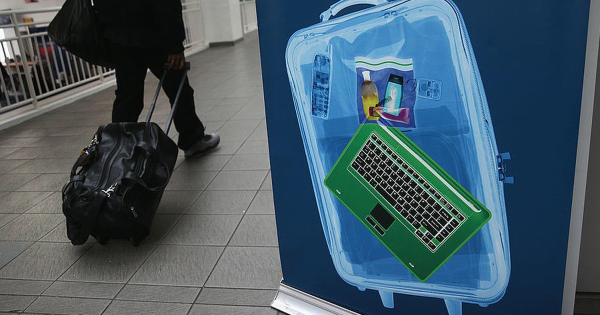 Mỹ dự tính cấm laptop trên các chuyến bay từ Anh