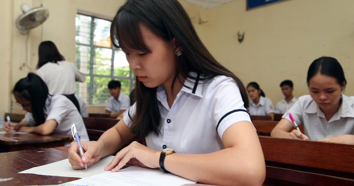 Thi THPT quốc gia: Bài toán lãi suất không có đáp án đúng trong 4 lựa chọn