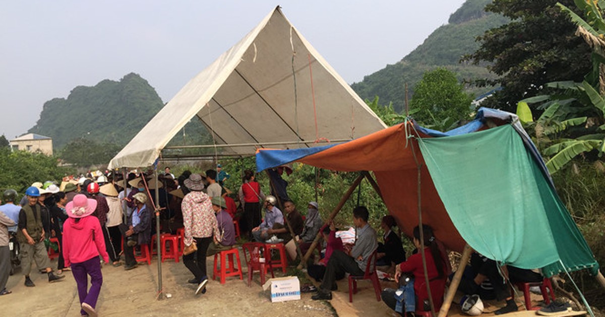 Tạm dừng xây dựng đài hóa thân hoàn vũ sau khi xảy ra xô xát