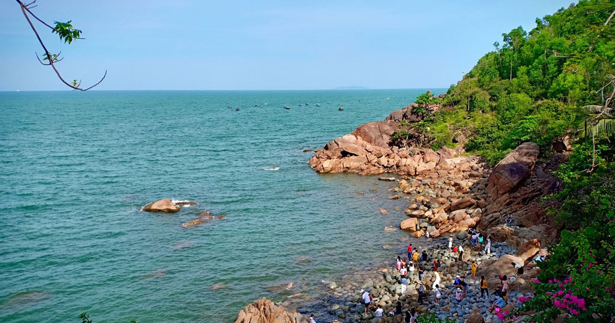 Ghềnh Ráng Tiên Sa - bãi biển của truyền thuyết