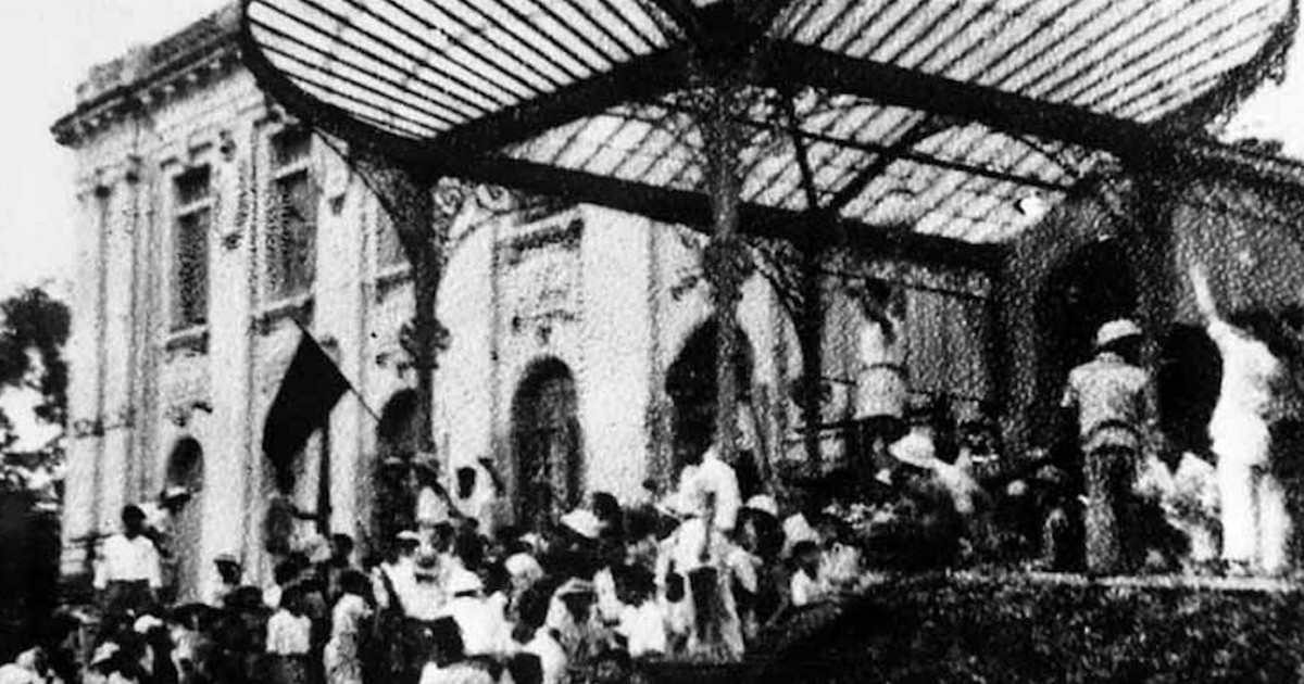 Từ Cách mạng tháng tám đến quốc khánh 2.9: Trái tim tuổi trẻ anh hùng