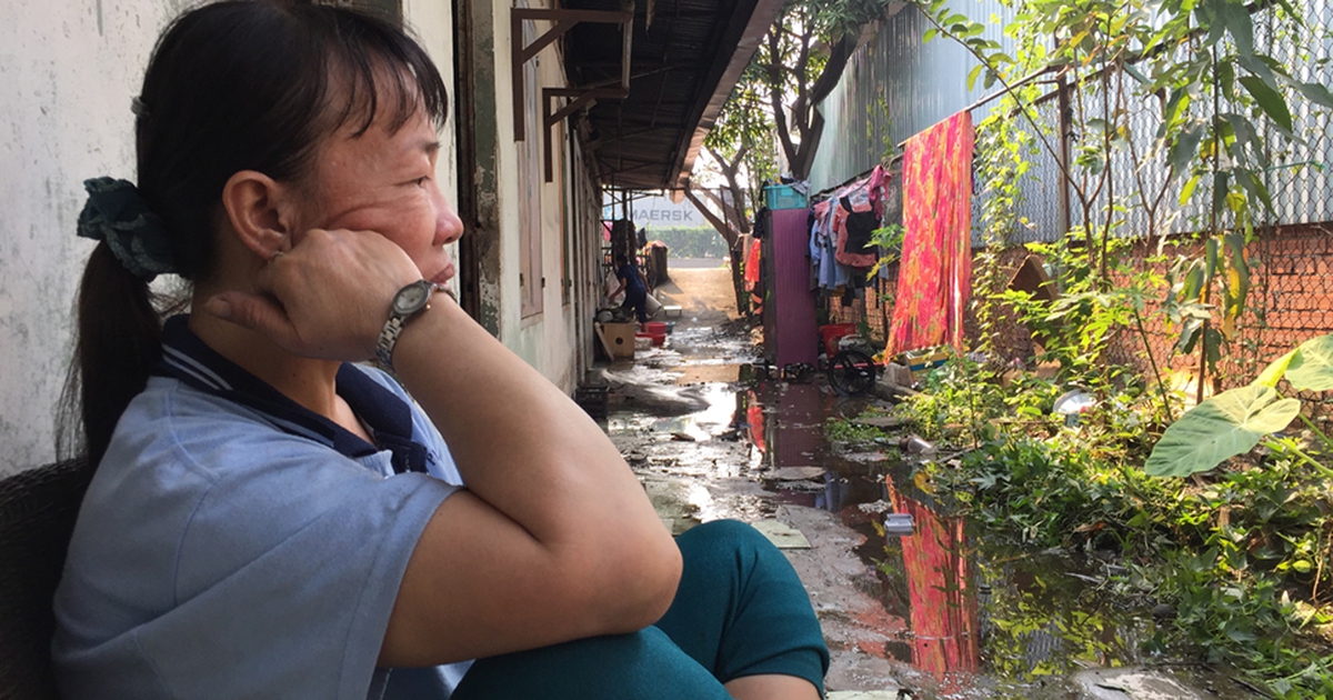 Xóm công nhân Q.12 một đêm hoảng hồn với 'bà hỏa', tát nước dọn nhà