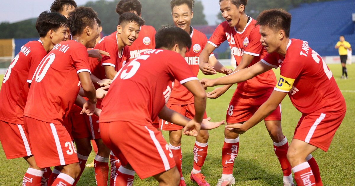 Bóng đá Việt Nam sống lại cái tên Cảng Sài Gòn