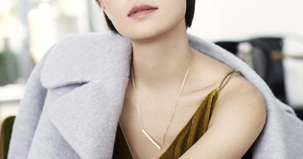 Nghệ sĩ Hoa ngữ bị siết chặt hình ảnh quảng cáo