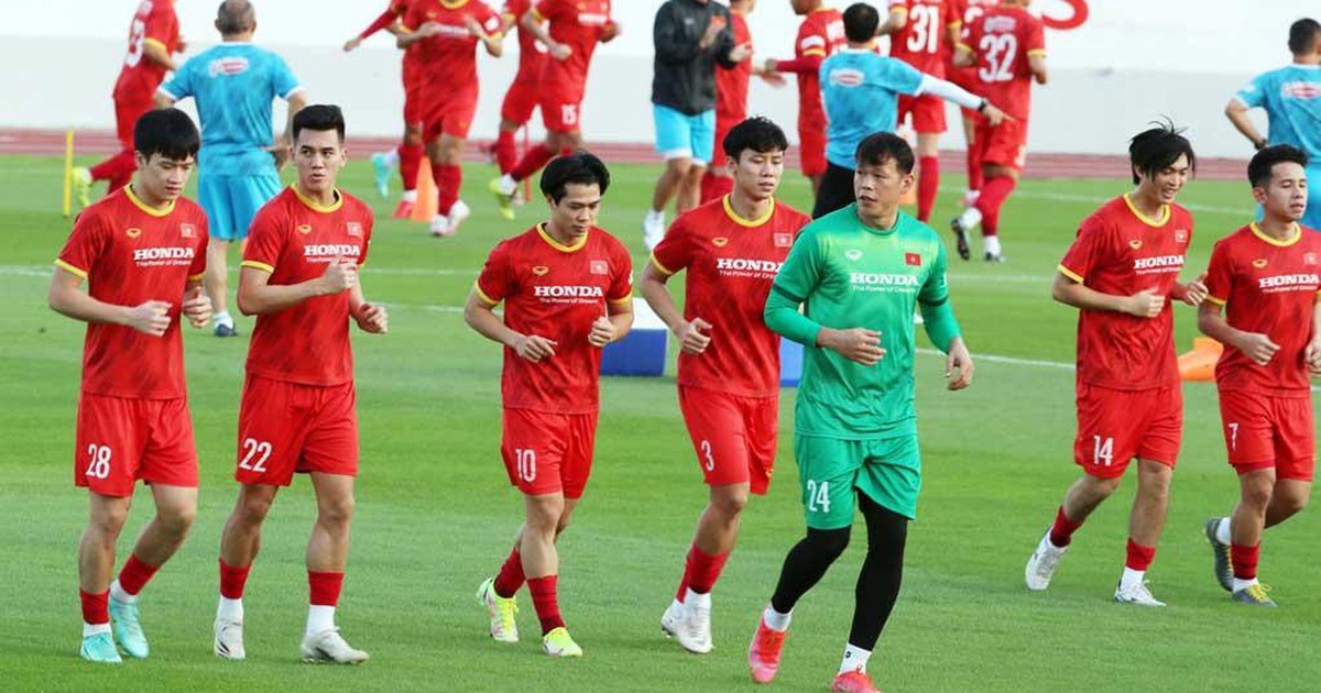 Pha 'làm bàn' ngoạn mục của HLV Park Hang-seo