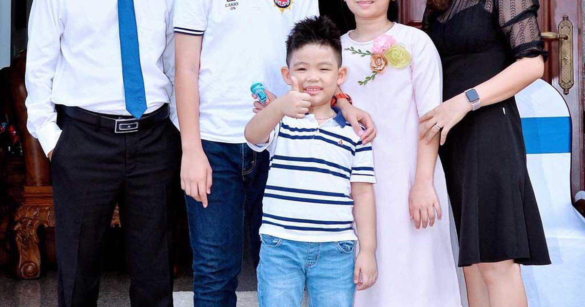 'Gia đình 3 cấp' siêu giỏi khiến nhiều người ngưỡng mộ