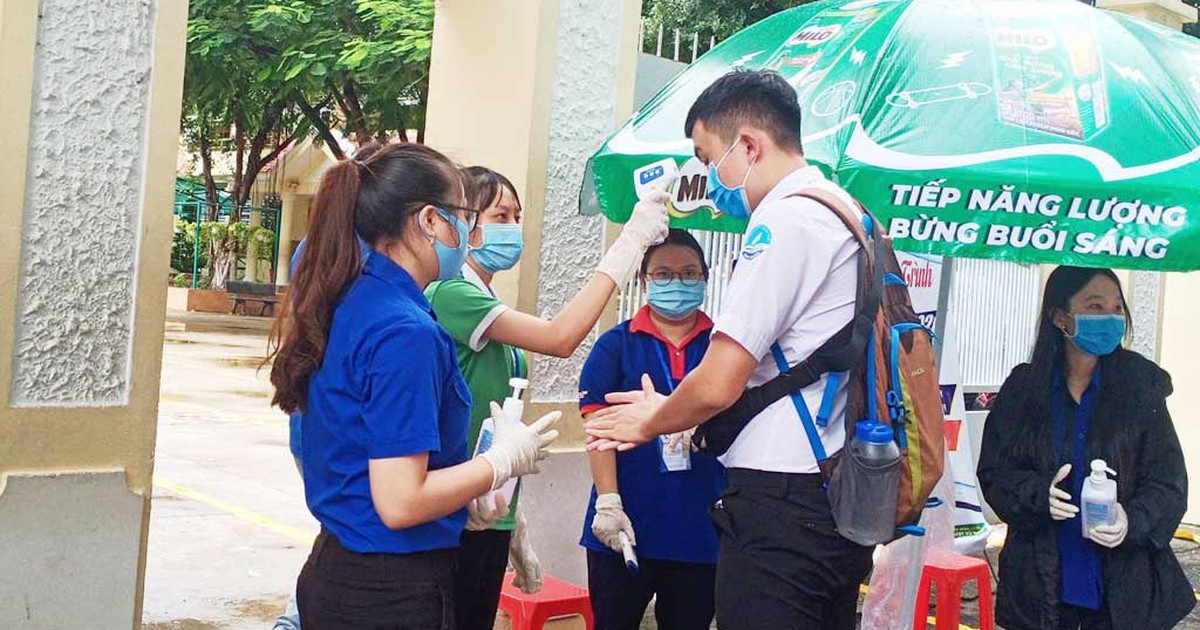 Chiến dịch thanh niên tình nguyện hè 2022: Nhiều cách tiếp sức thí sinh mùa thi