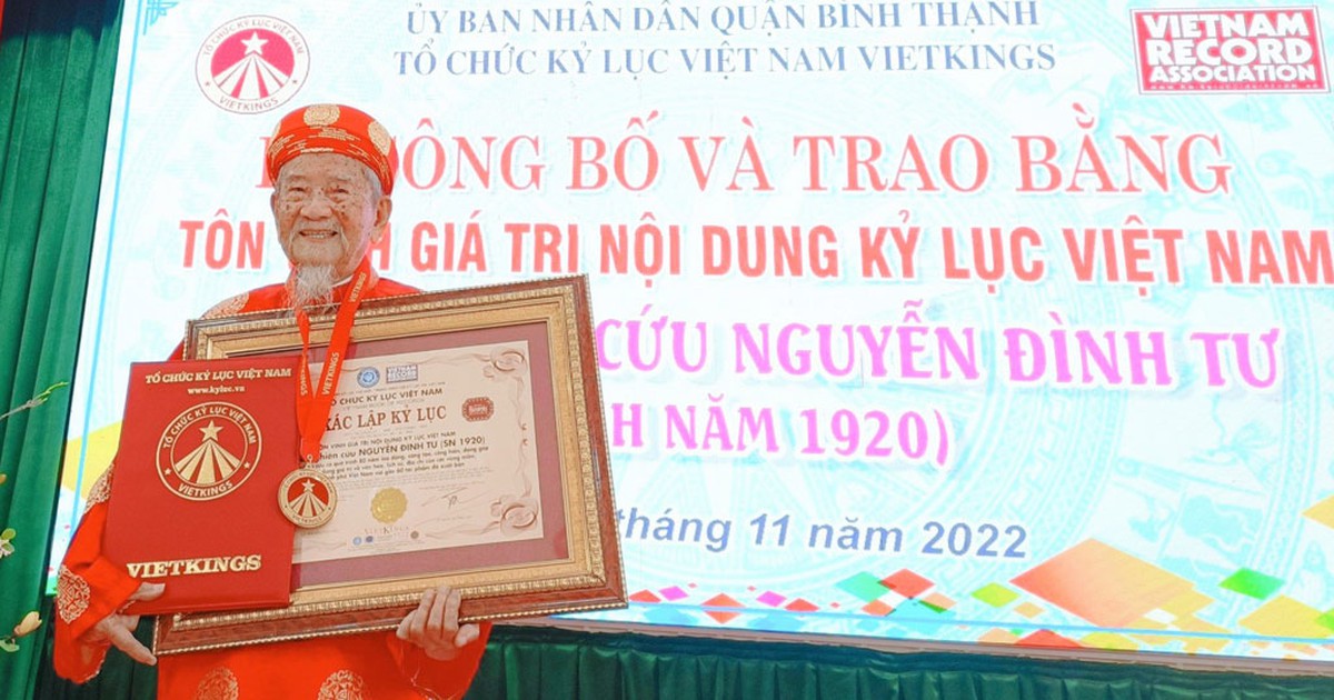 Nhà nghiên cứu Nguyễn Đình Tư được tôn vinh Giá trị nội dung Kỷ lục Việt Nam