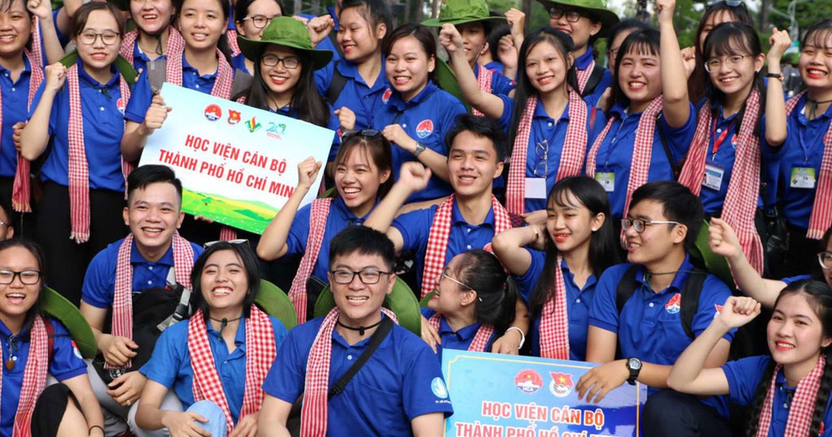 Khát vọng cống hiến - Lẽ sống thanh niên: Sống đẹp và ý nghĩa hơn mỗi ngày