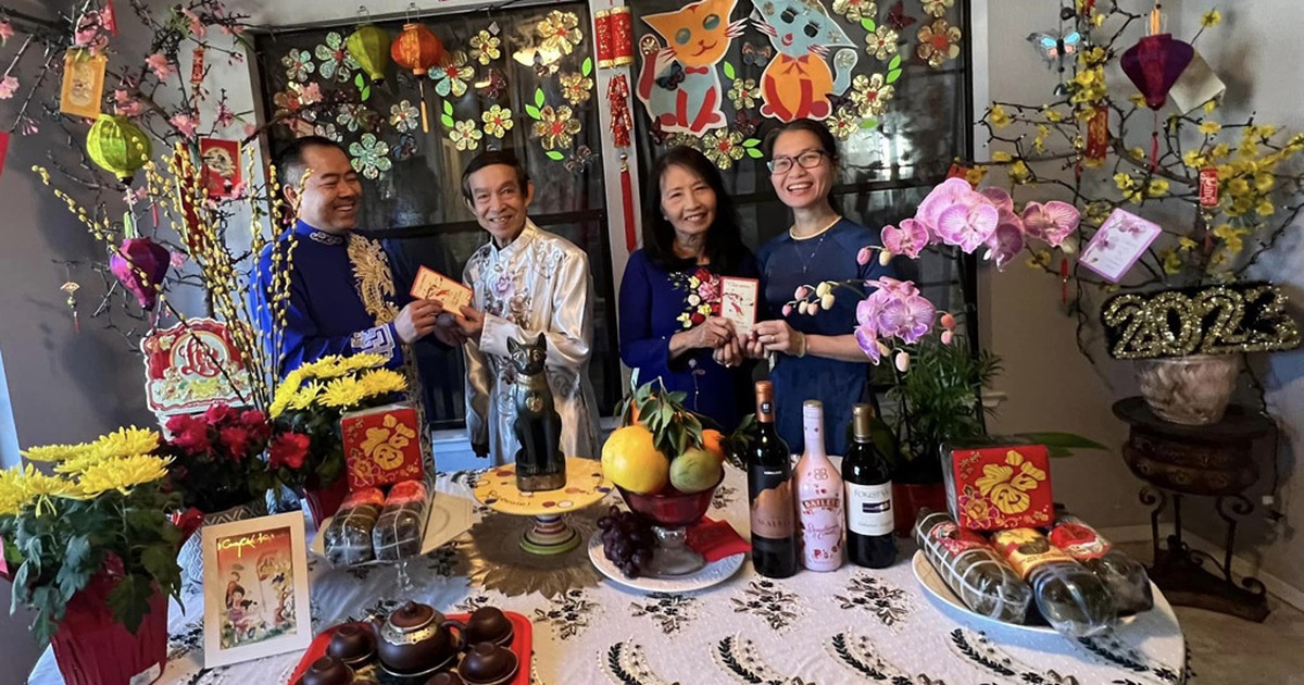 Người Việt ở Mỹ ăn tết lớn: California lần đầu có đường hoa, lễ hội đông vui