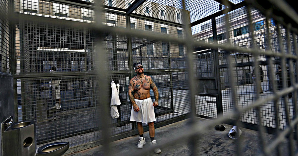 Hỗn chiến ở nhà tù Guatemala ngày đầu năm, 8 tù nhân thiệt mạng