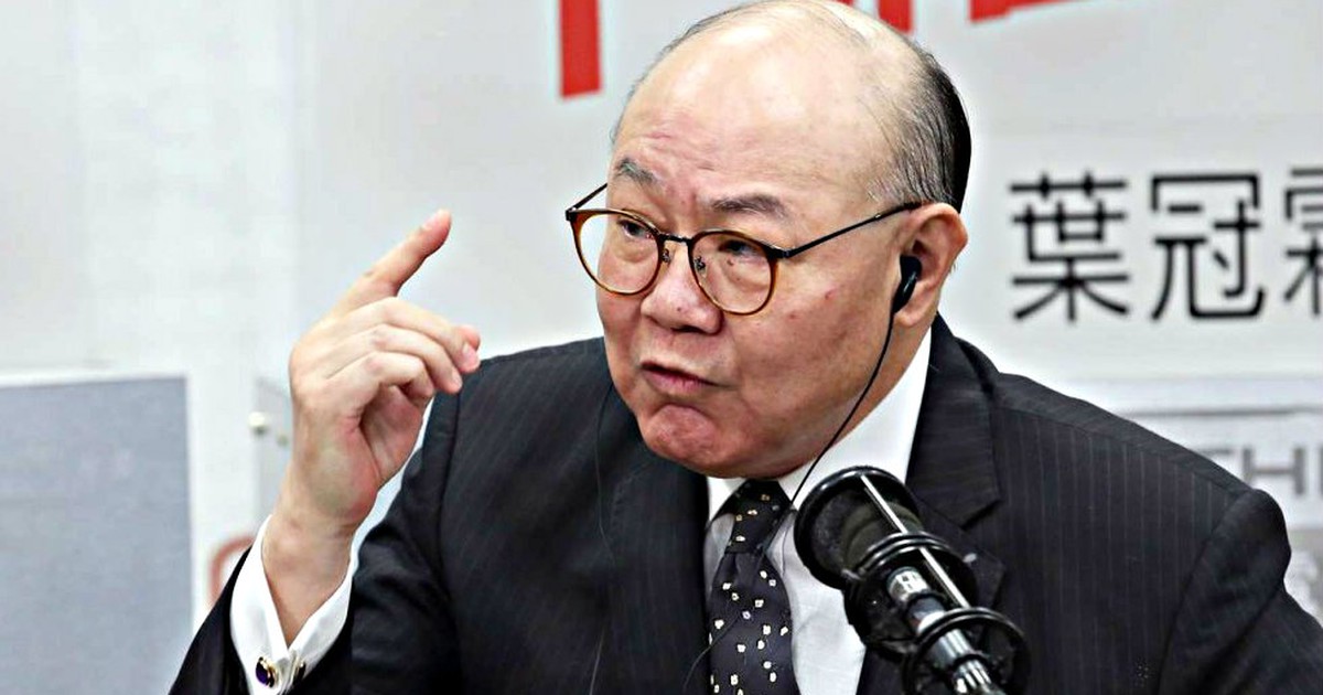 Ứng viên đầu tiên tuyên bố tranh cử chức đặc khu trưởng Hồng Kông