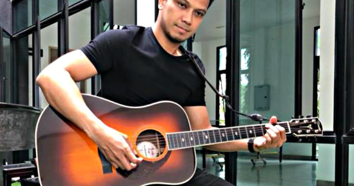 Một ca sĩ bị bắt vì vi phạm bản quyền