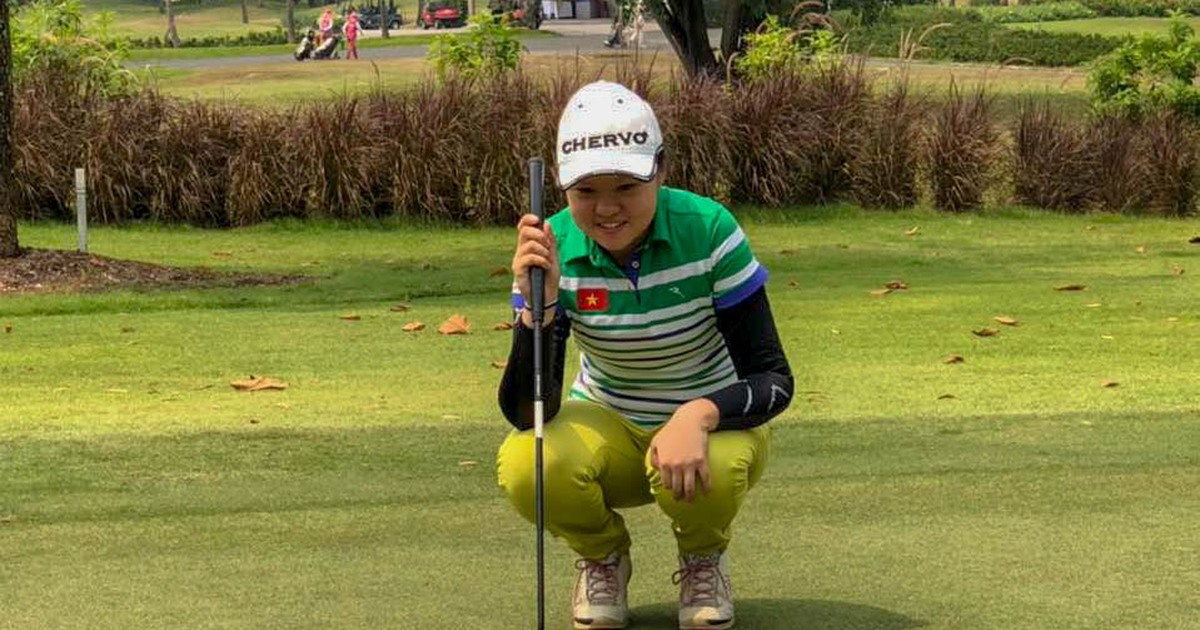 Tay golf mang hai dòng máu Việt - Nhật nói 'không' với Tết