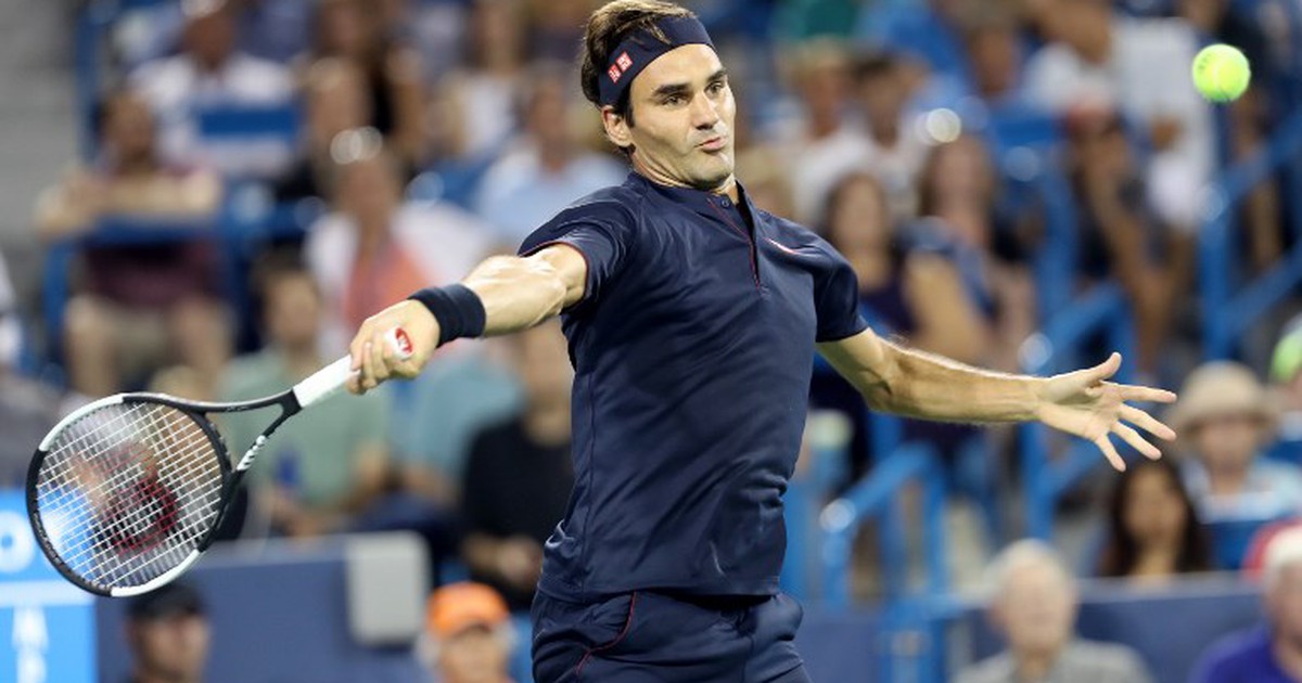 Federer vào bán kết Cincinnati sau hai trận thắng trong một ngày