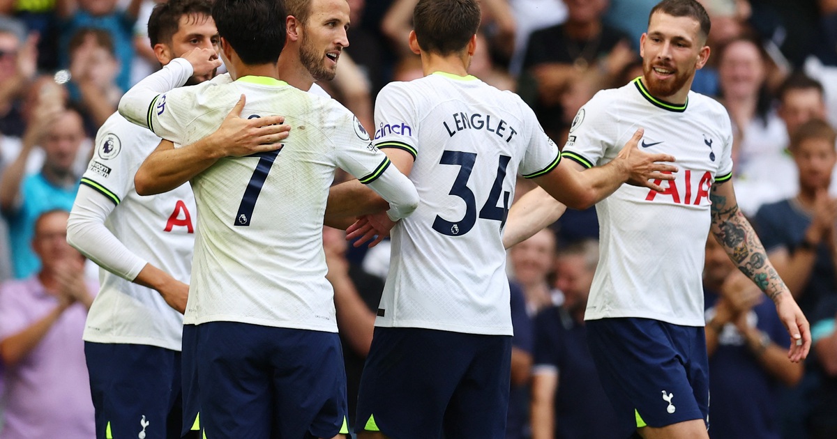 Harry Kane tiếp tục 'nổ súng', Tottenham vẫn bất bại