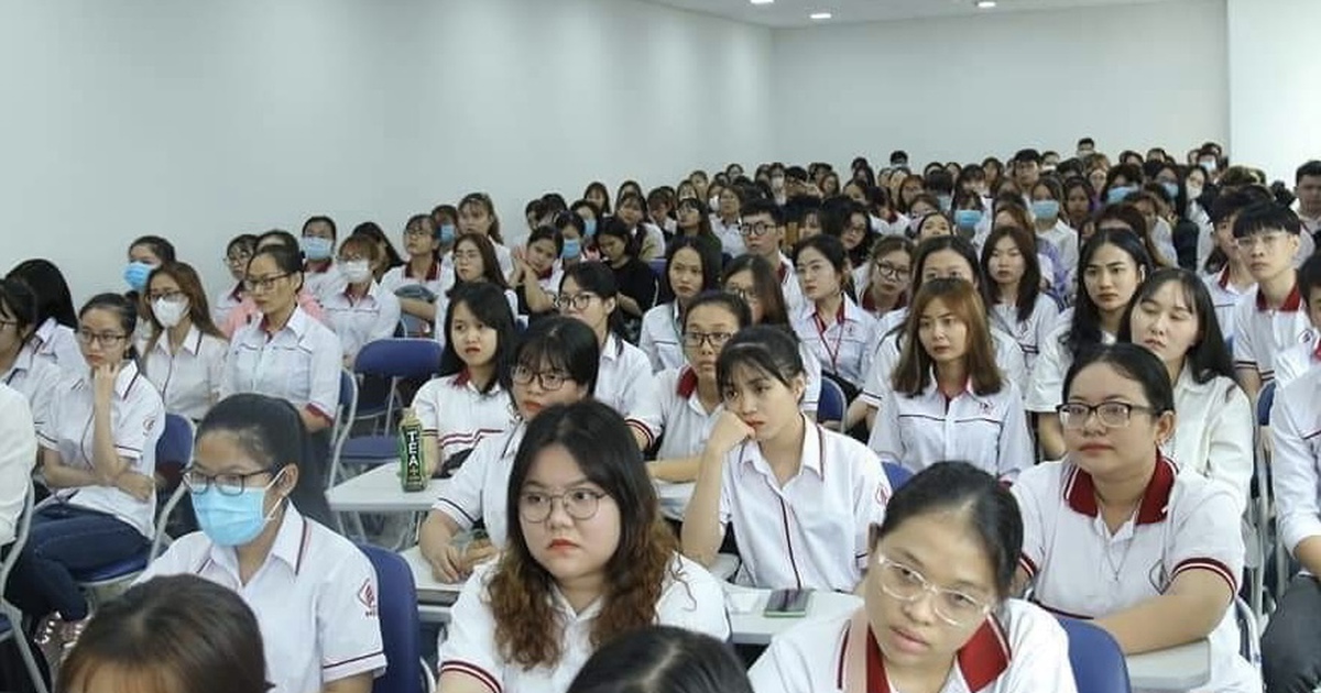 Năm 2021, Trường CĐ Kinh tế TP.HCM xét tuyển 2.495 chỉ tiêu