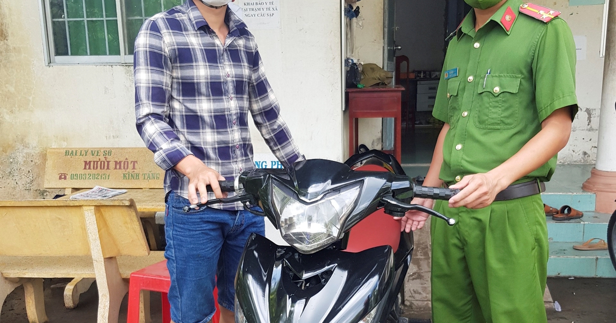 Vĩnh Long: Nhận lại xe máy sau 2 ngày bị 2 người lạ dắt trộm
