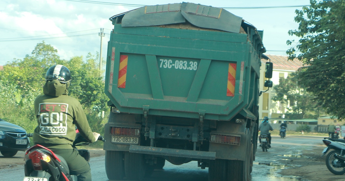 Xe 'khủng' lại tung hoành: Người dân ta thán, cơ quan chức năng nói gì?