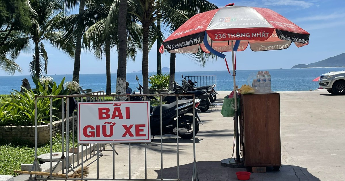 TP.Nha Trang: Yêu cầu chấm dứt các bãi giữ xe 'chui'