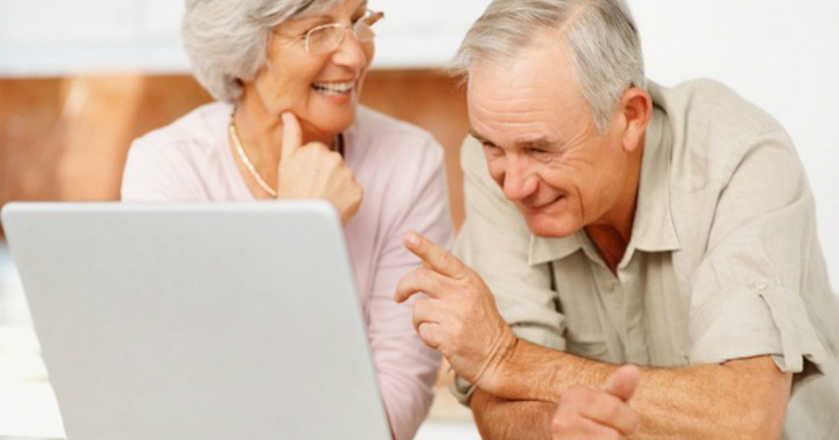 Bộ não phụ nữ sáng suốt hơn đàn ông khi về già