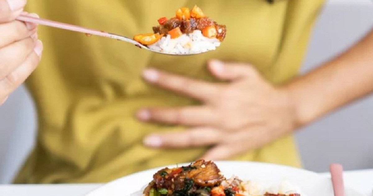 Ăn cay trước khi ngủ ảnh hưởng thế nào đến sức khỏe?