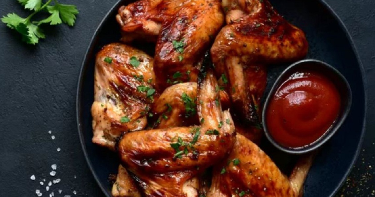 Vì sao cần tránh ăn đồ cay sau khi phẫu thuật?